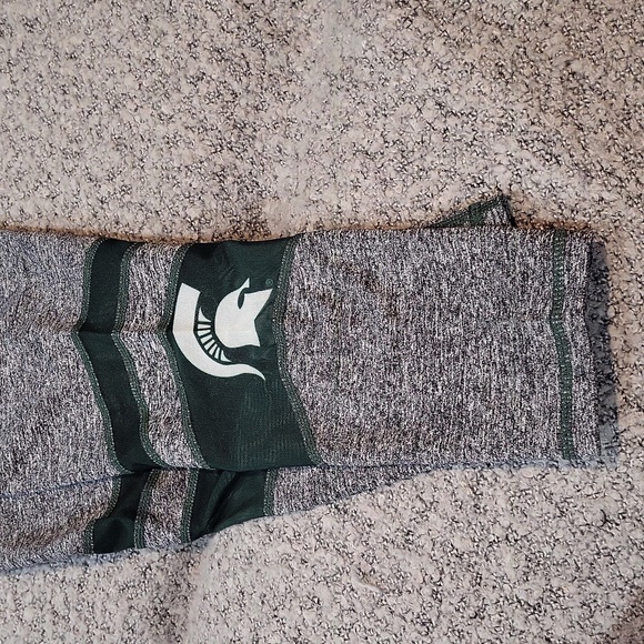 Zoozatz Michigan State Leggings - Picture 8 of 9